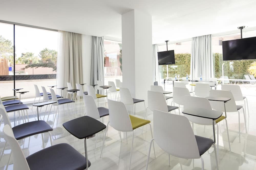 מסעדה תמונה