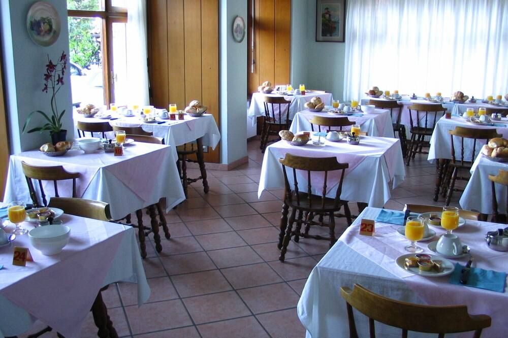 מסעדה תמונה