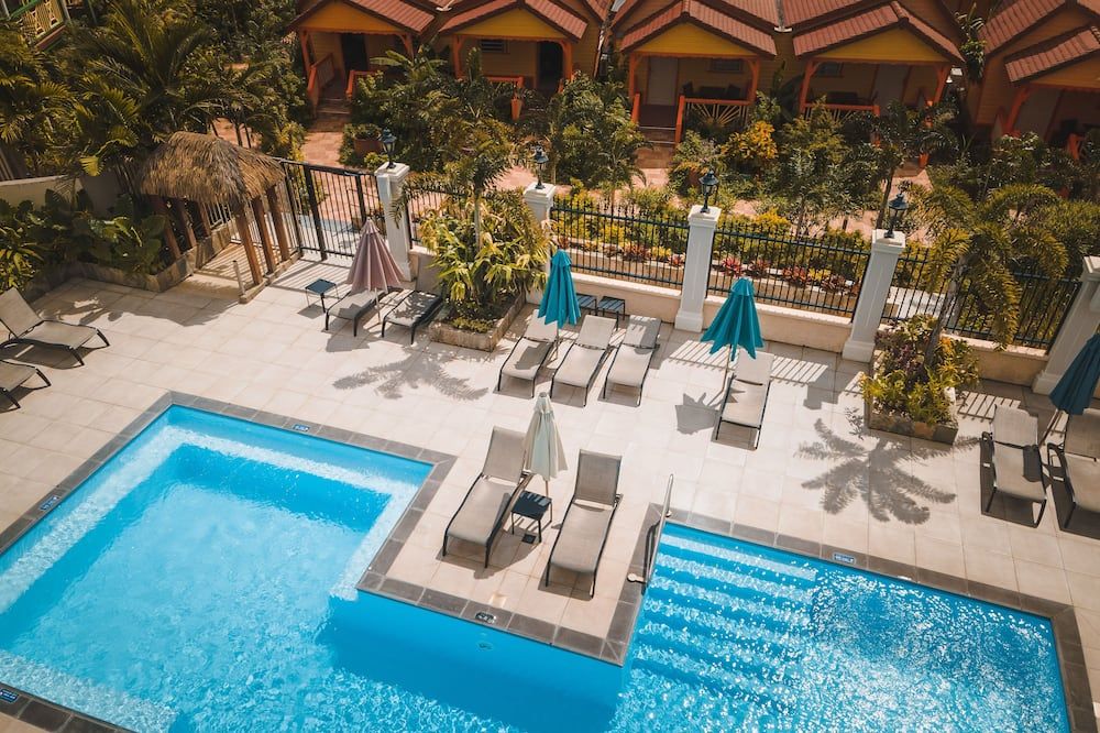 בריכה תמונה