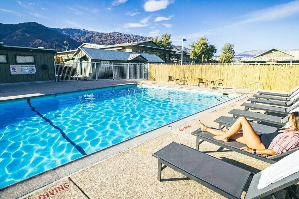 בריכה תמונה