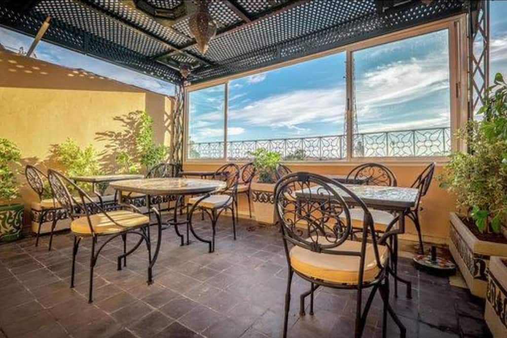 מרפסת תמונה