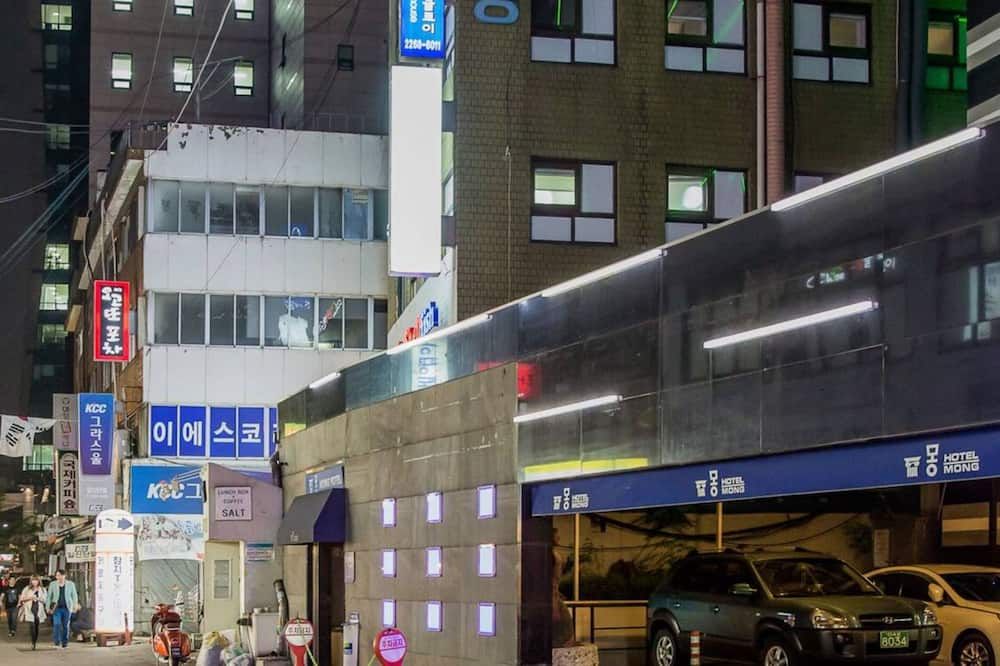 בניין תמונה