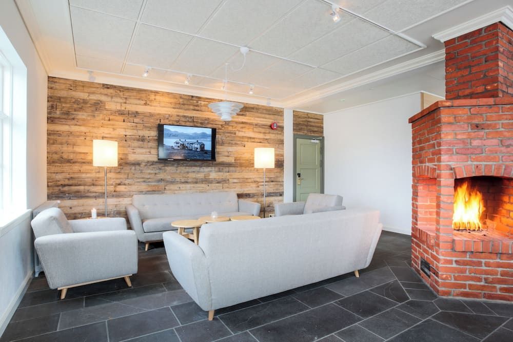 אחר