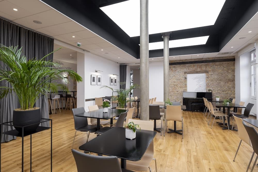 מסעדה תמונה