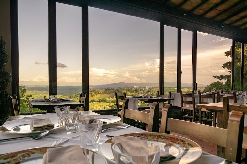 מסעדה תמונה