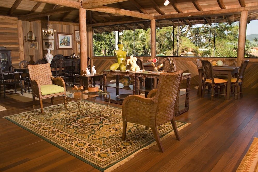 מסעדה תמונה