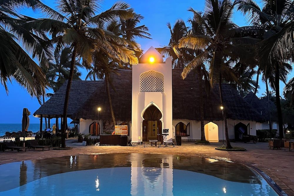 בריכה תמונה