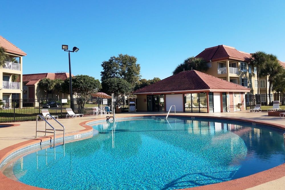 בריכה תמונה