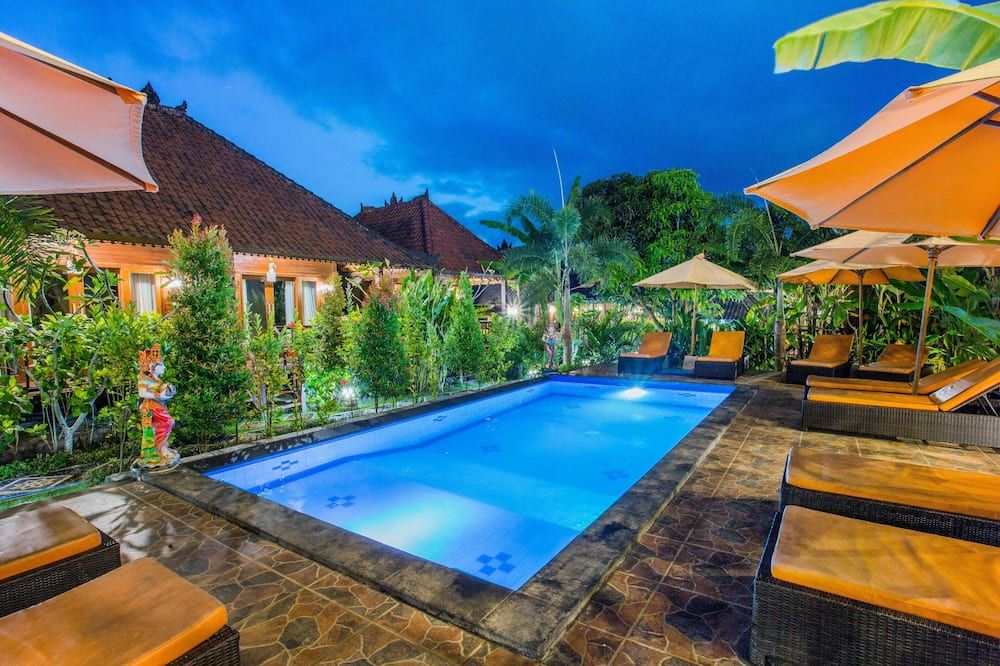 בריכה תמונה