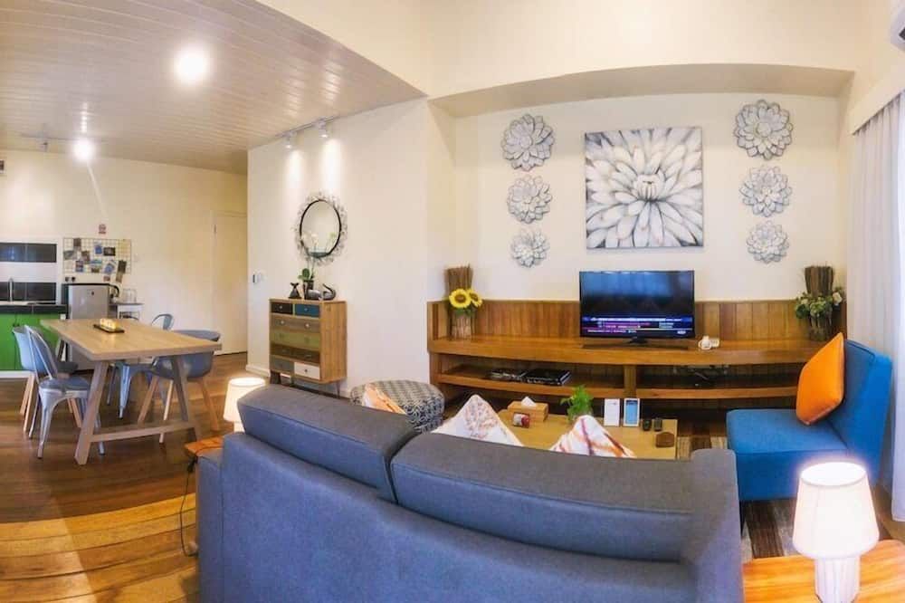 אחר