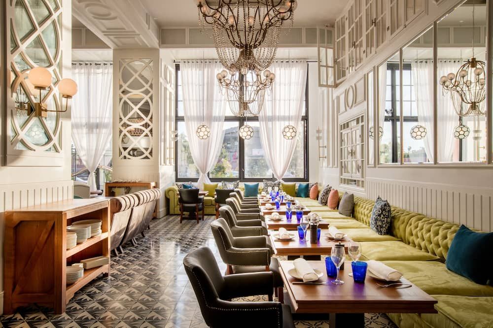 מסעדה תמונה