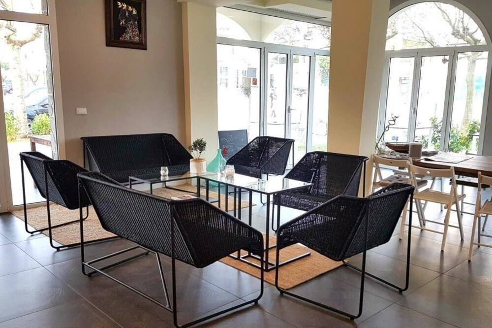 חדר אוכל תמונה