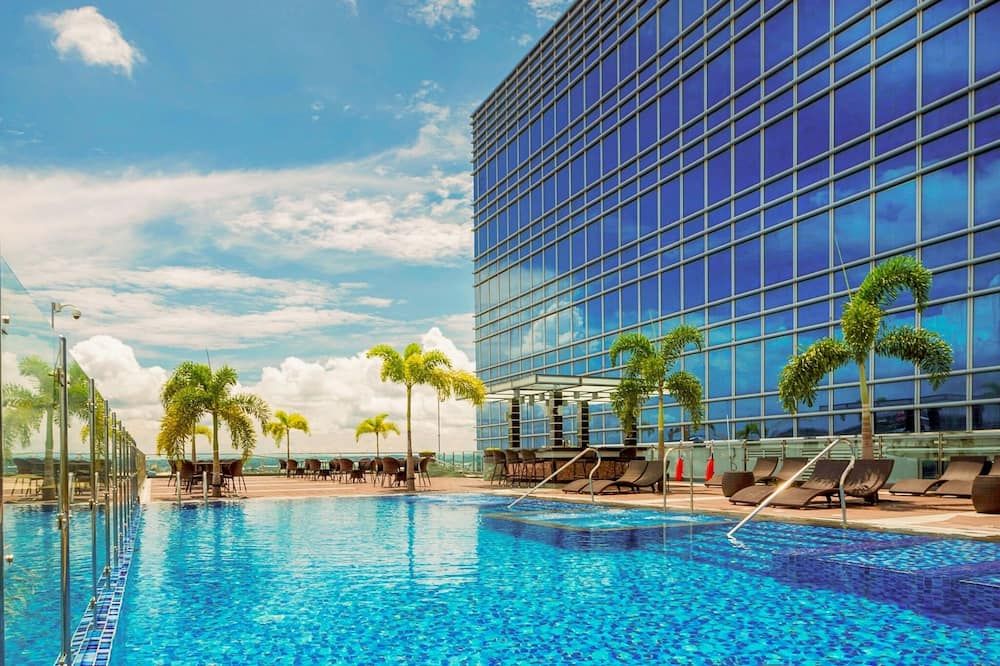 בריכה תמונה