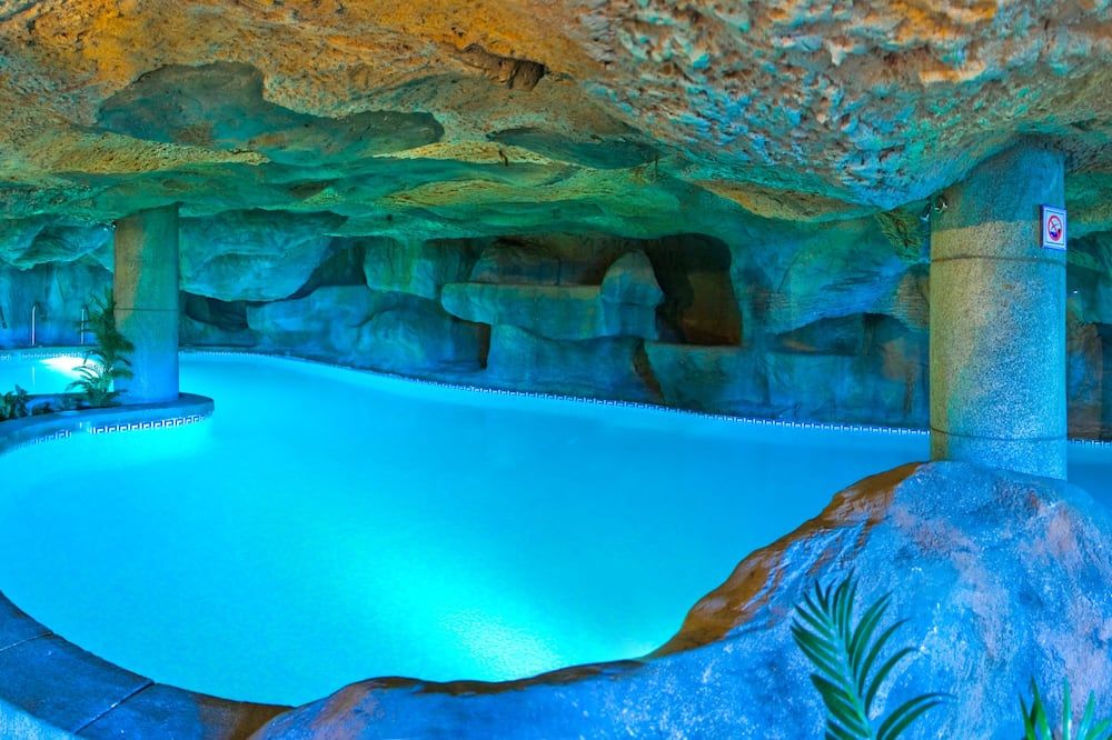 בריכה תמונה