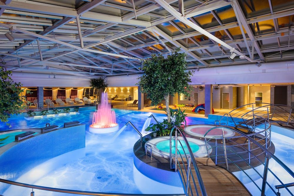 בריכה תמונה