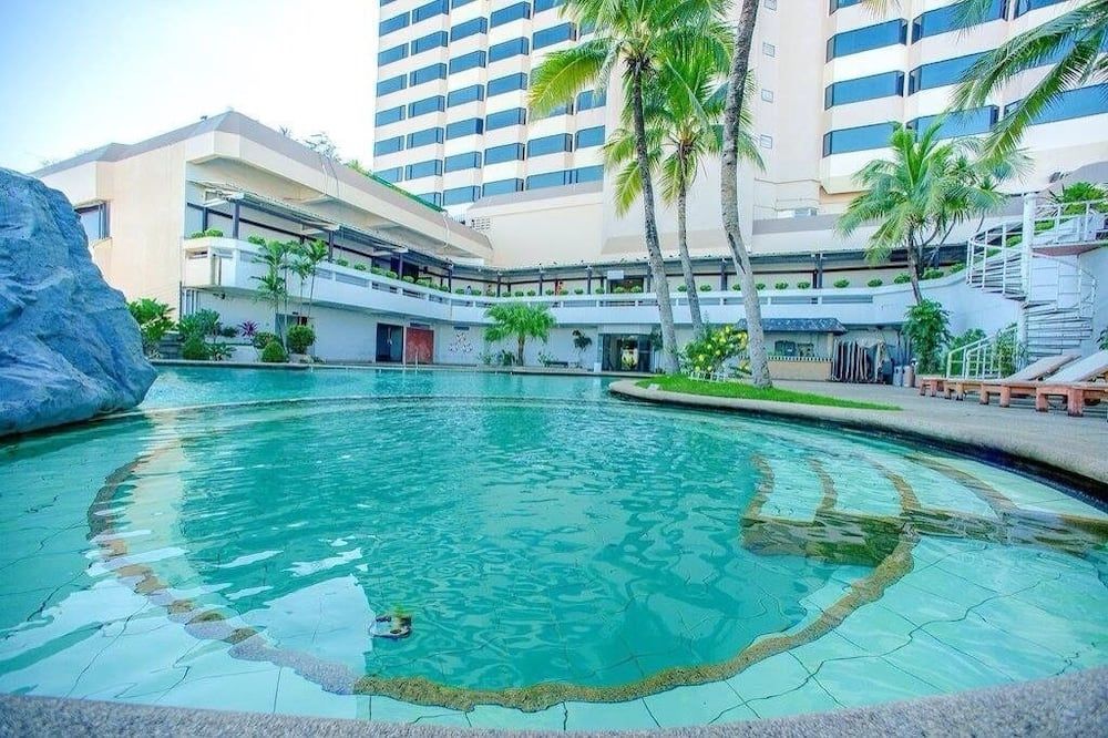 בריכה תמונה