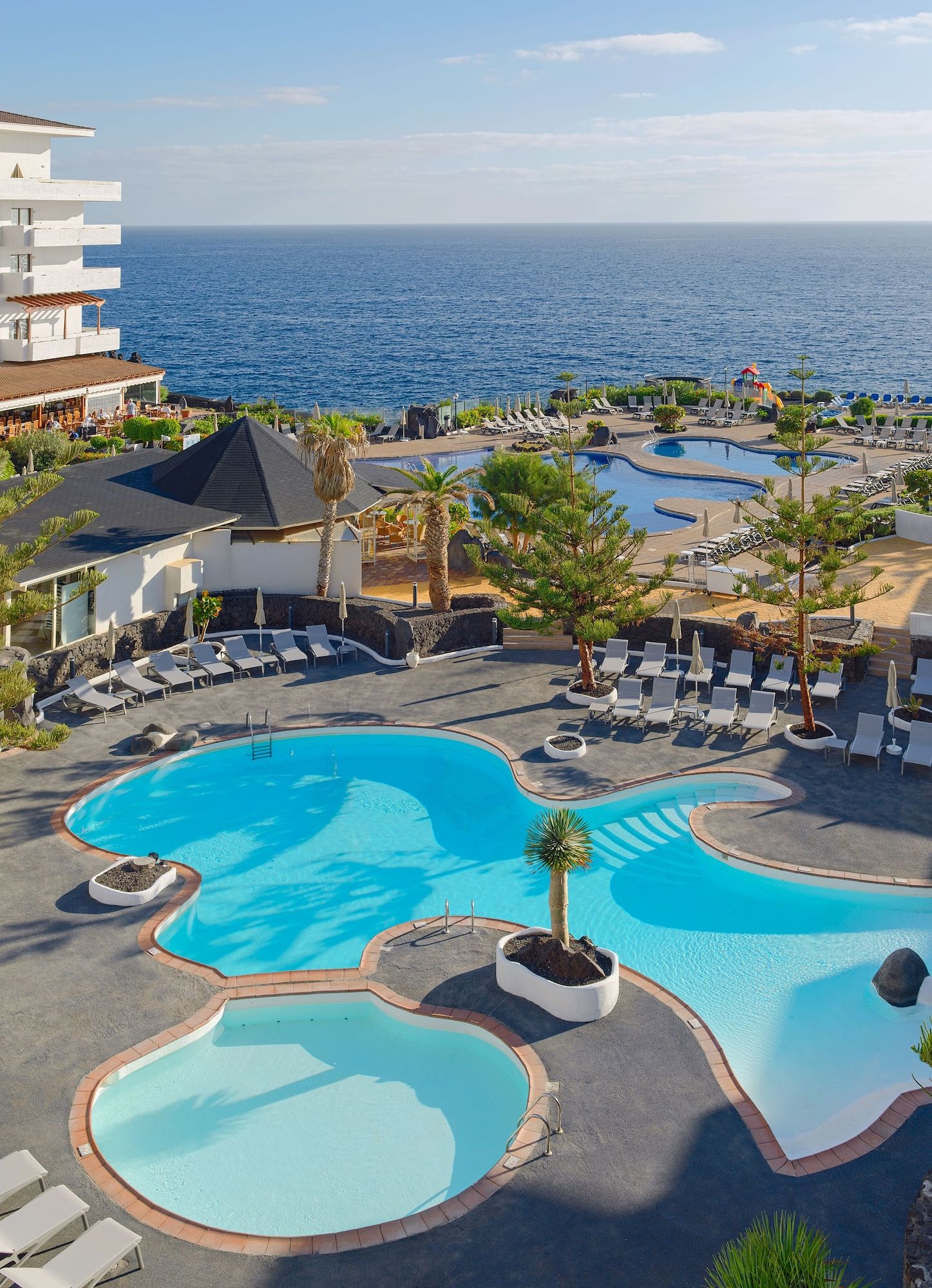 בריכה תמונה