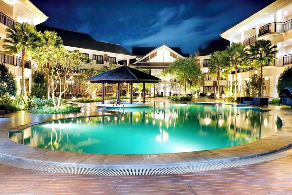 בריכה תמונה