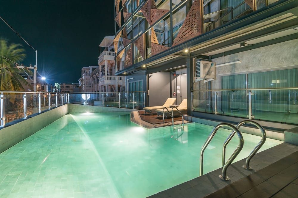 בריכה תמונה