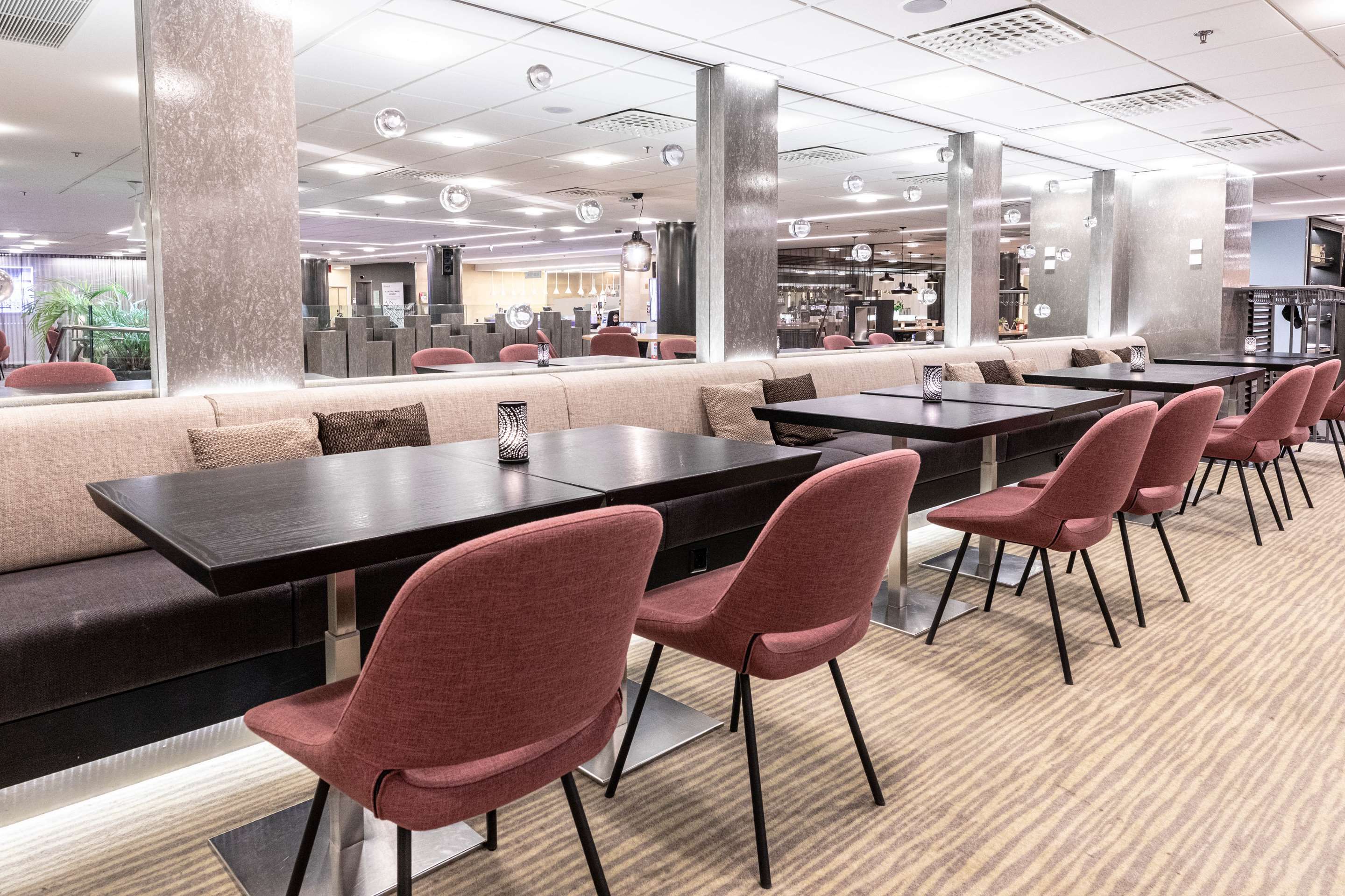 מסעדה תמונה