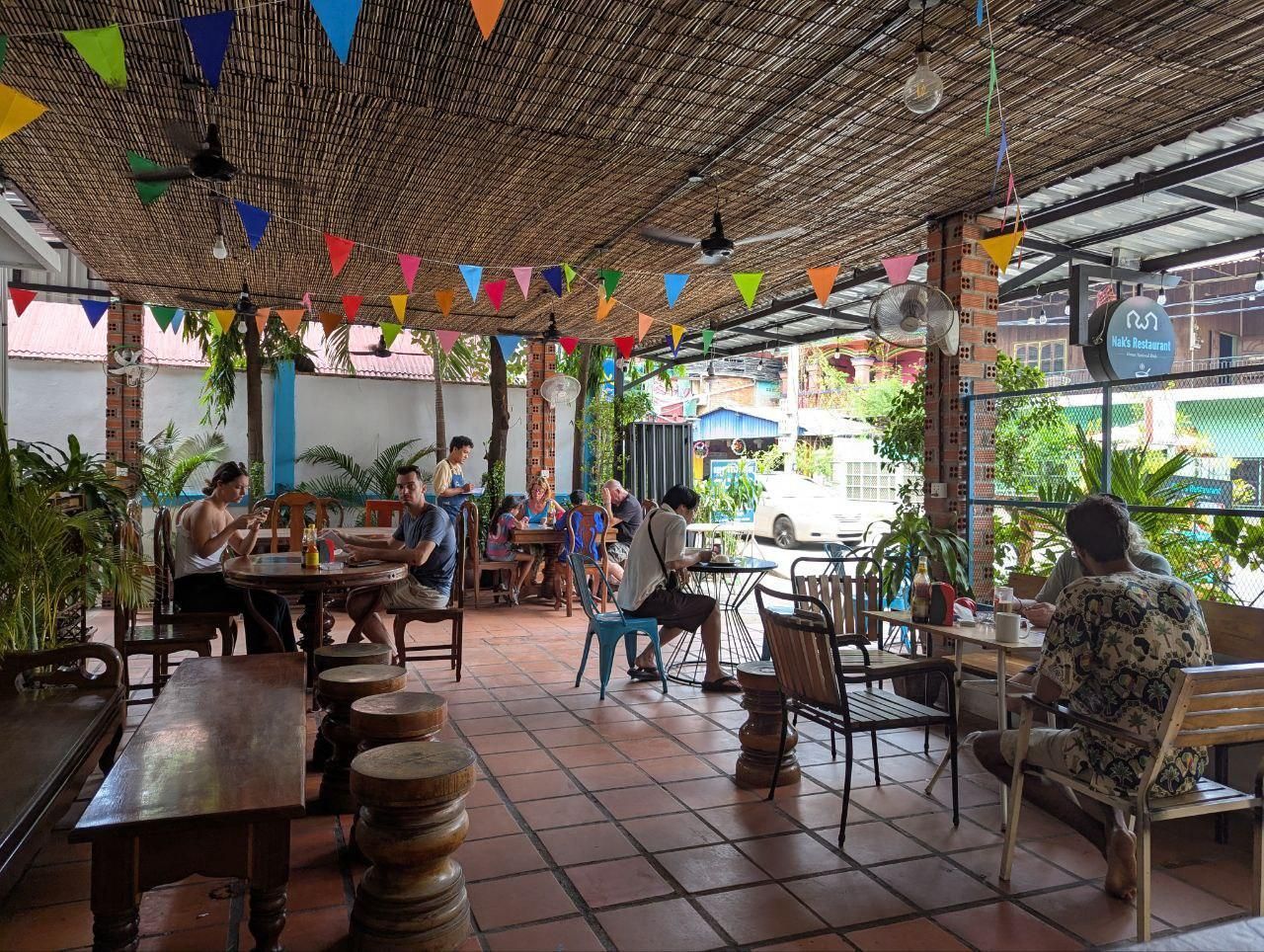 מסעדה תמונה