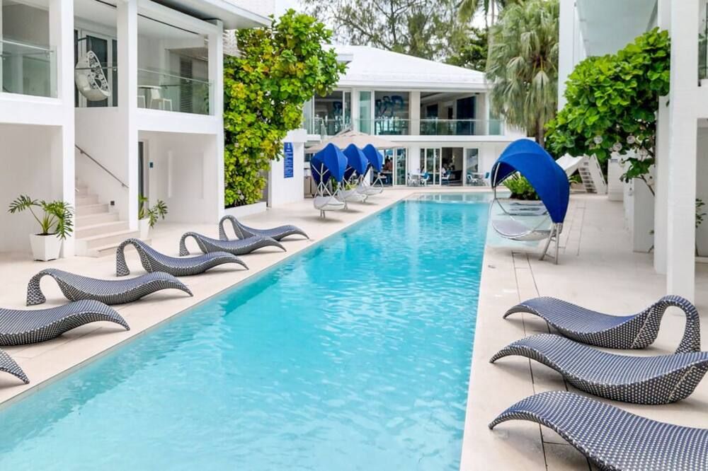 בריכה תמונה