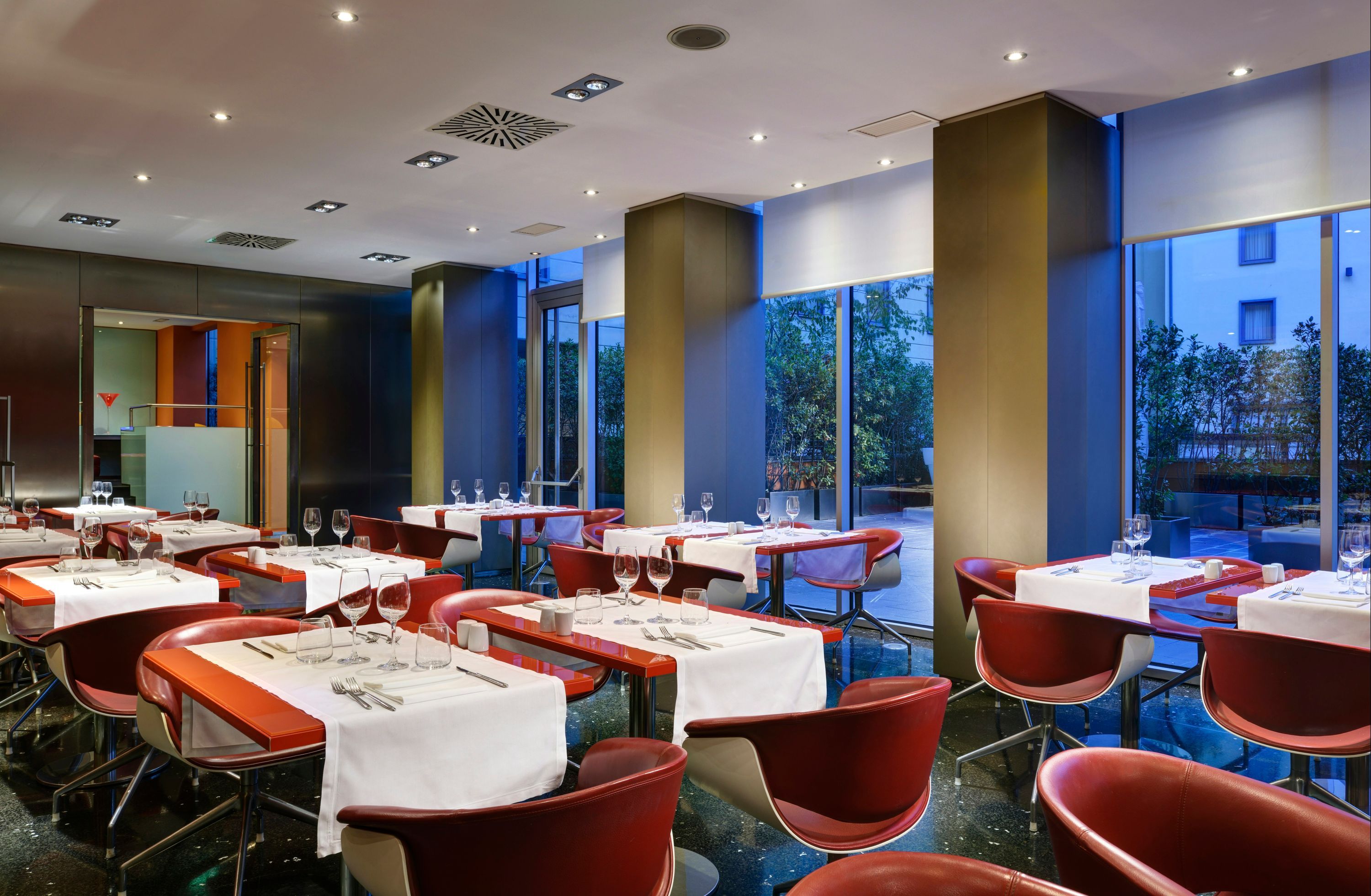 מסעדה תמונה