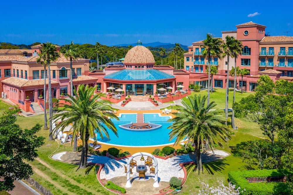 בריכה תמונה