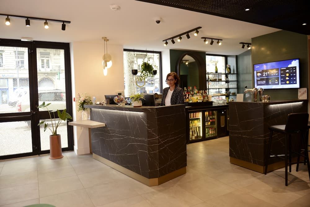 דלפק קבלה תמונה