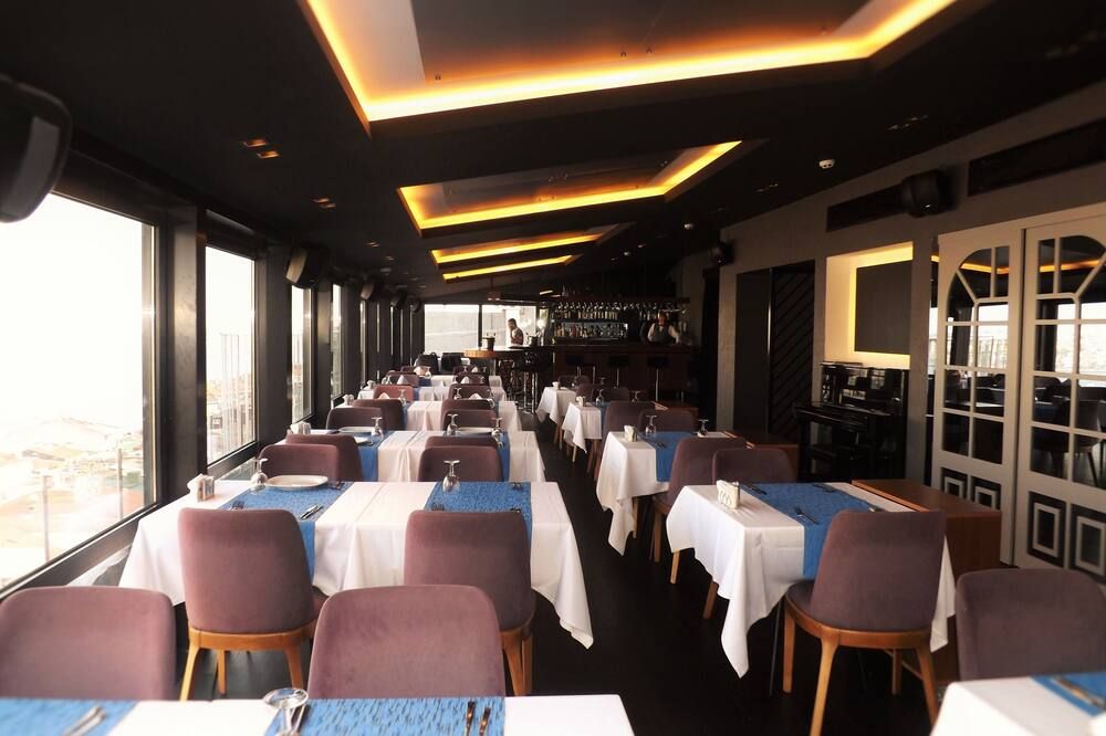 מסעדה תמונה