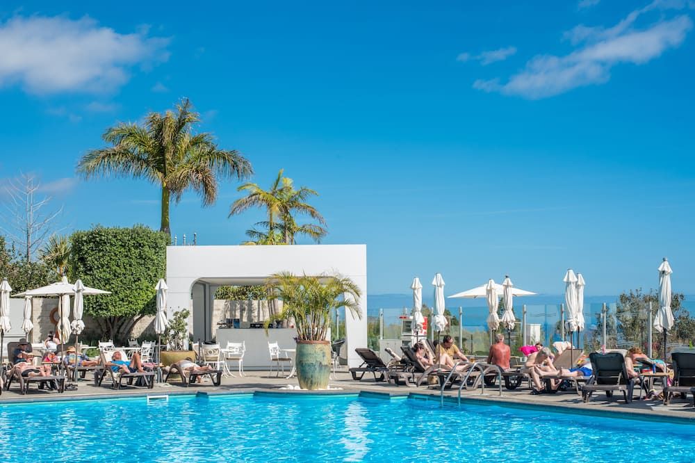 בריכה תמונה