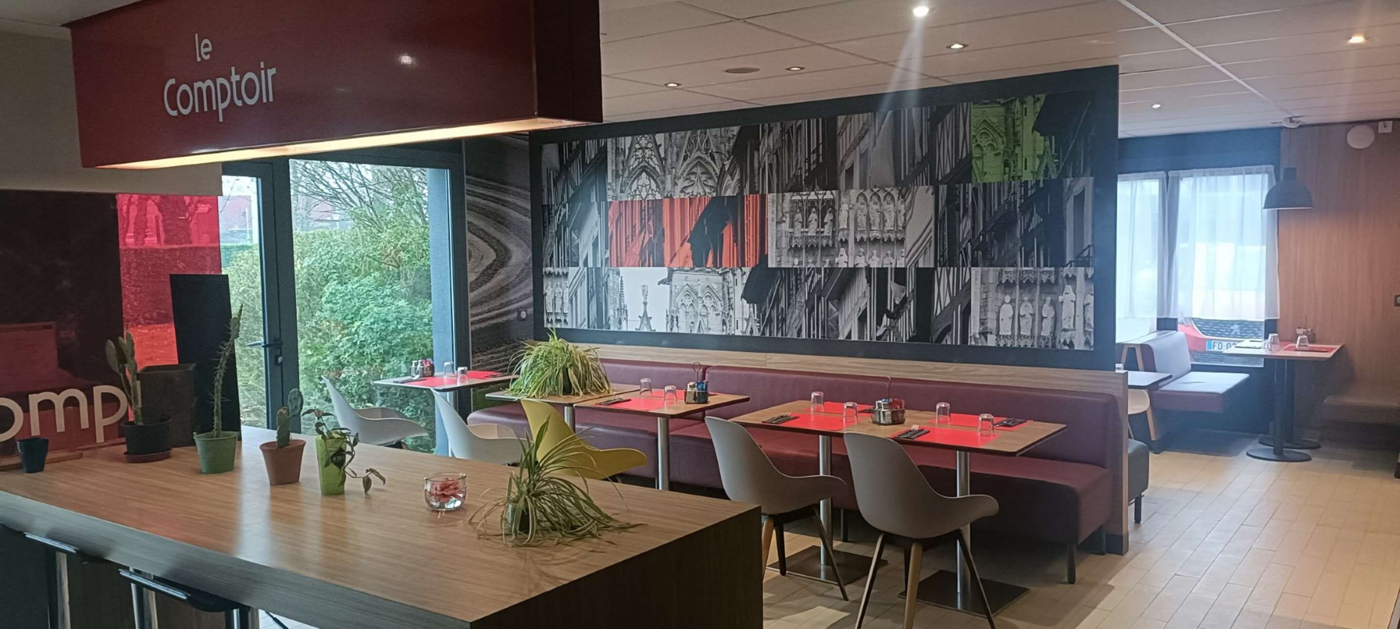 מסעדה תמונה