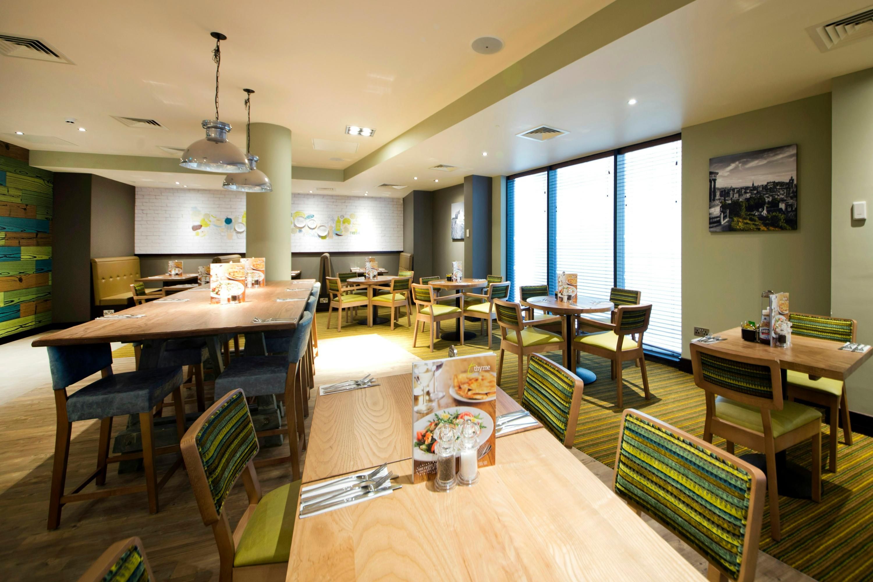 מסעדה תמונה