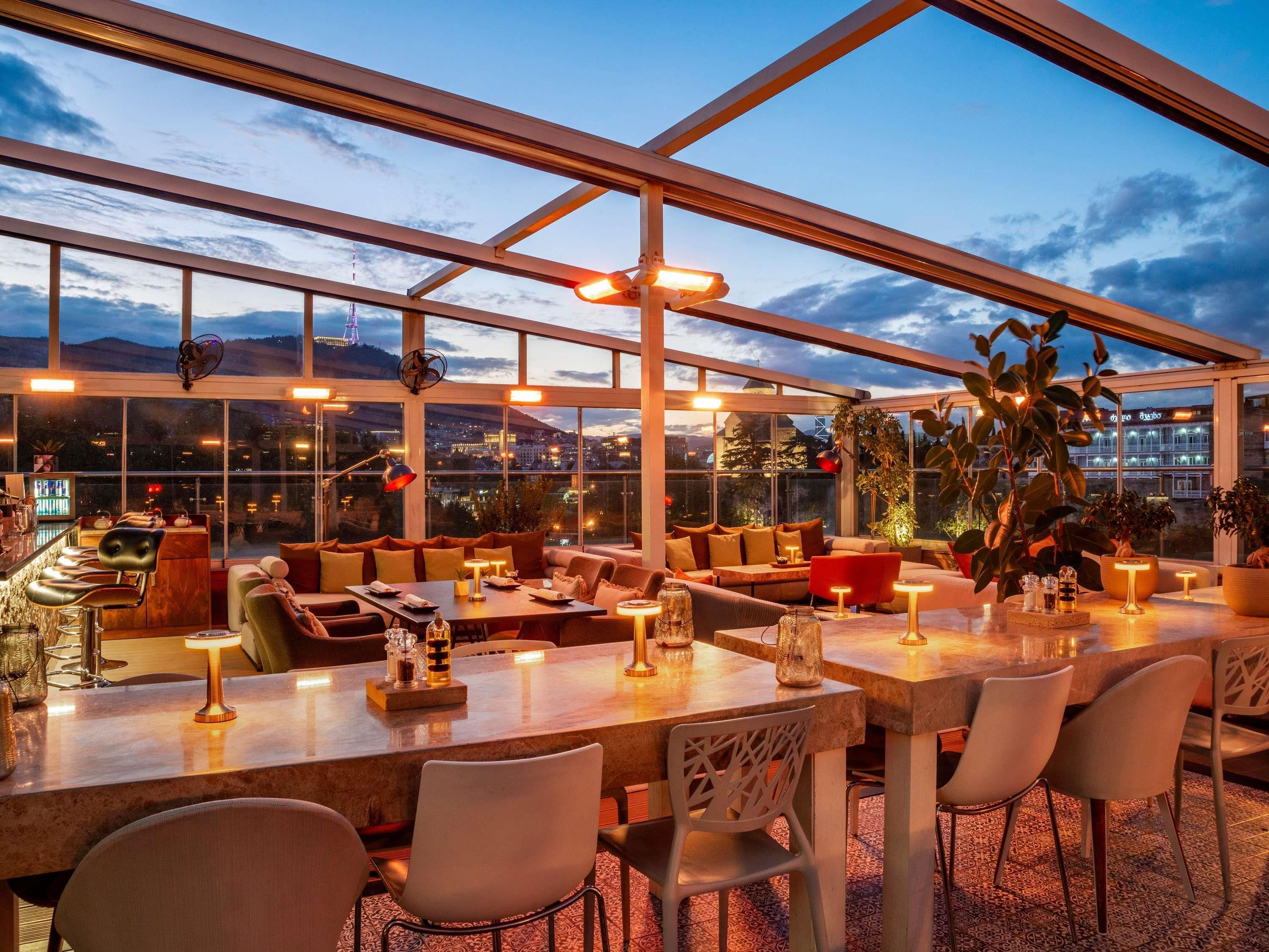 בר