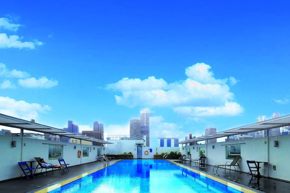 בריכה תמונה