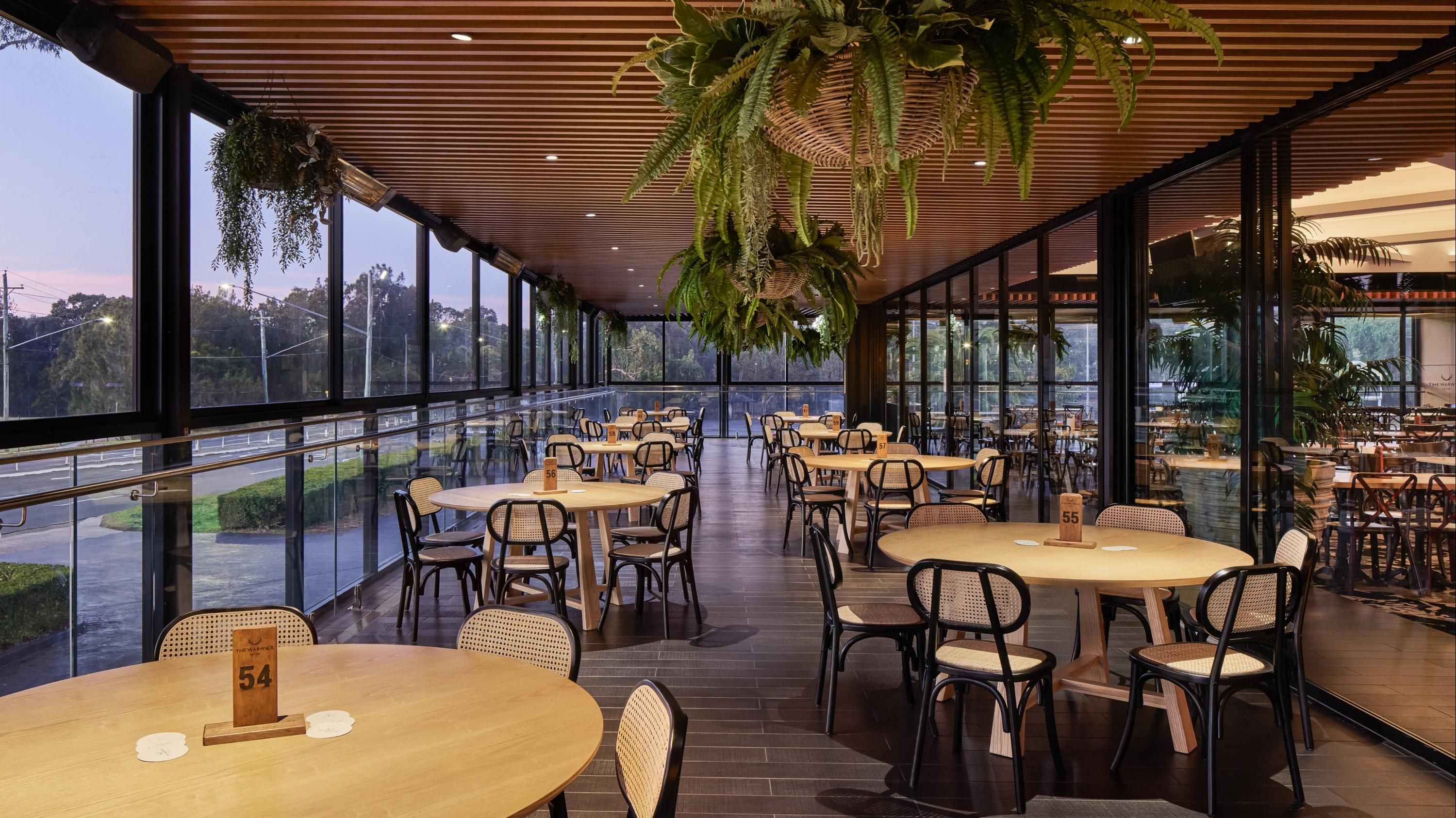 מסעדה תמונה