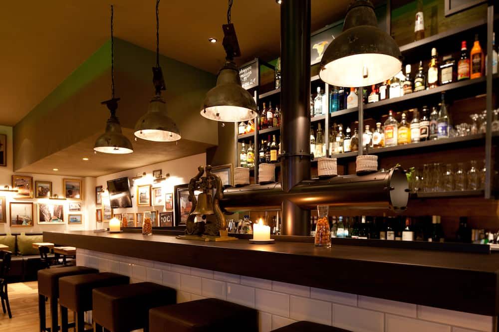 בר
