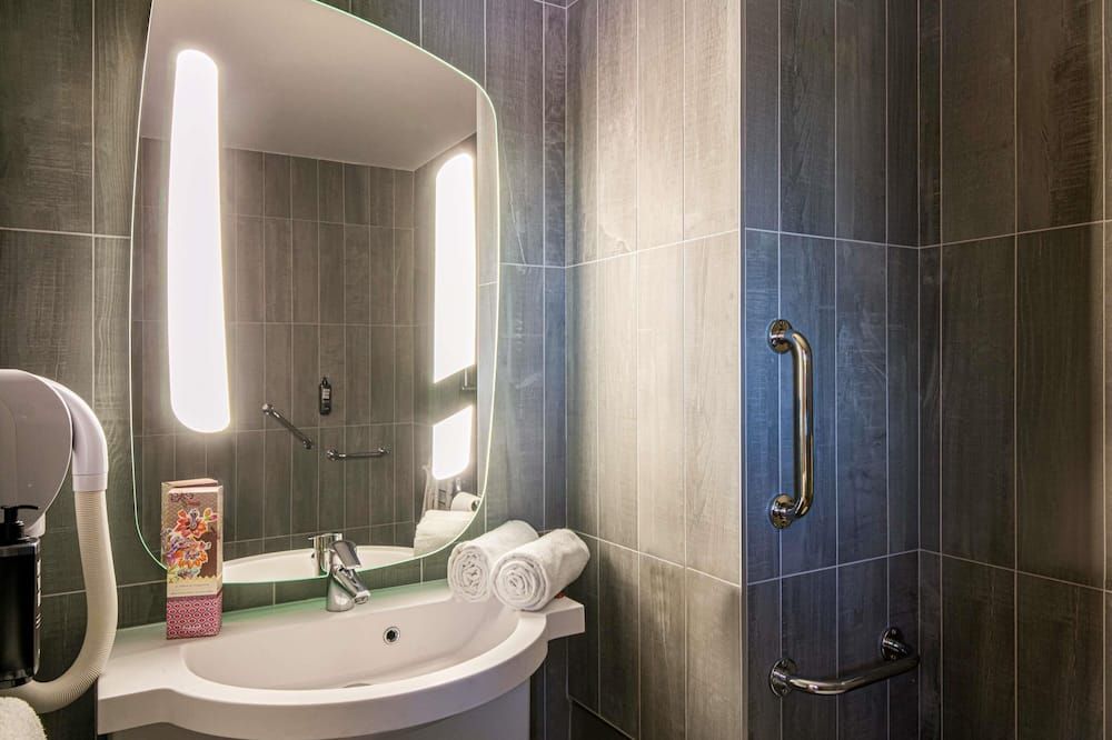 חדר רחצה