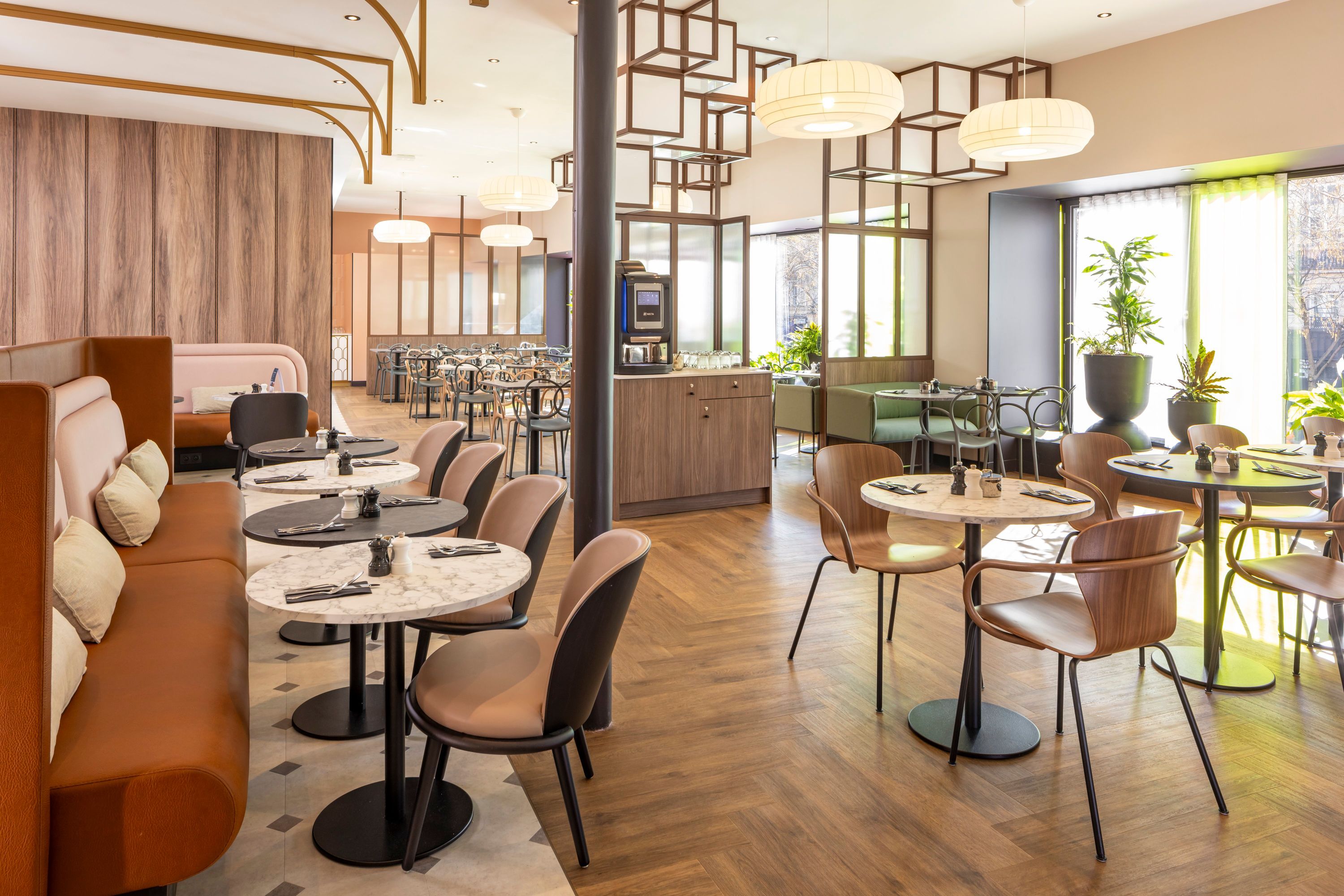 מסעדה תמונה