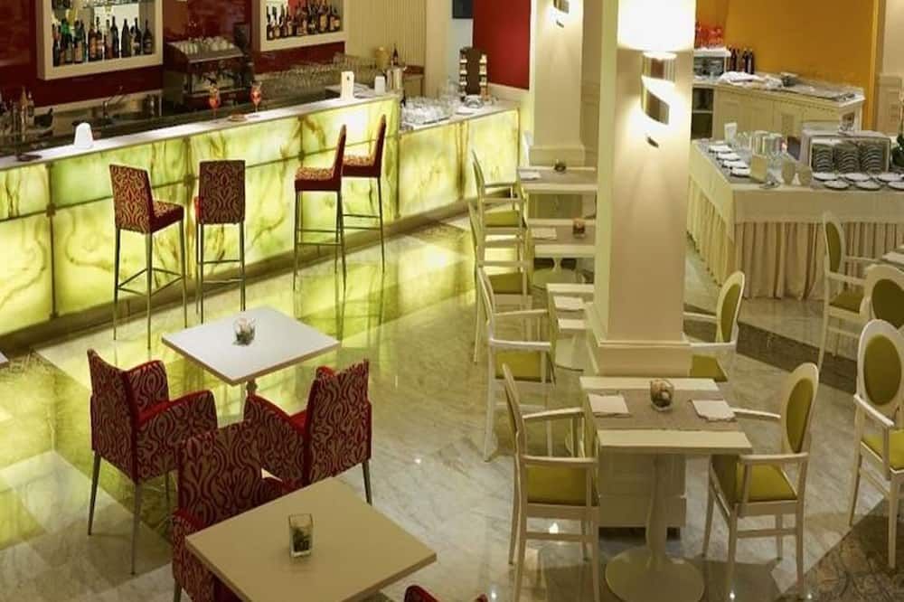 מסעדה תמונה