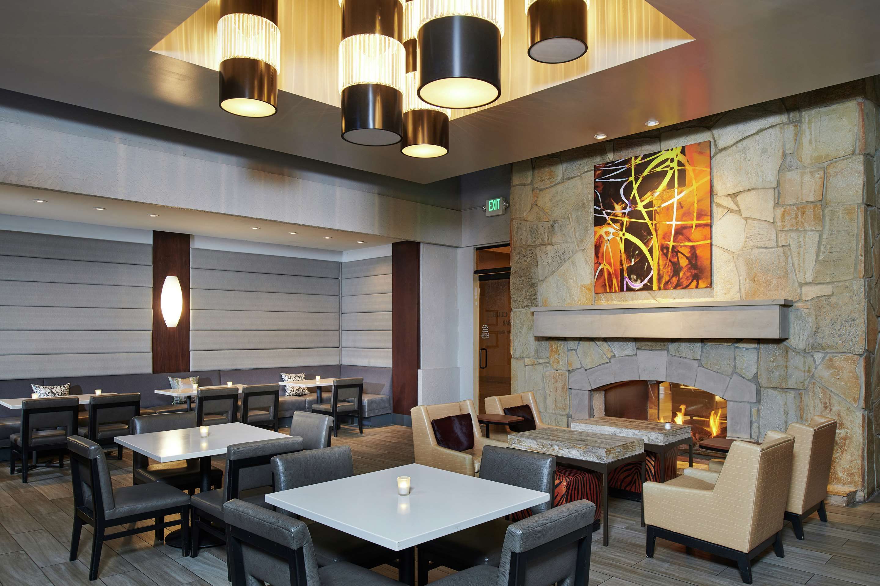 מסעדה תמונה