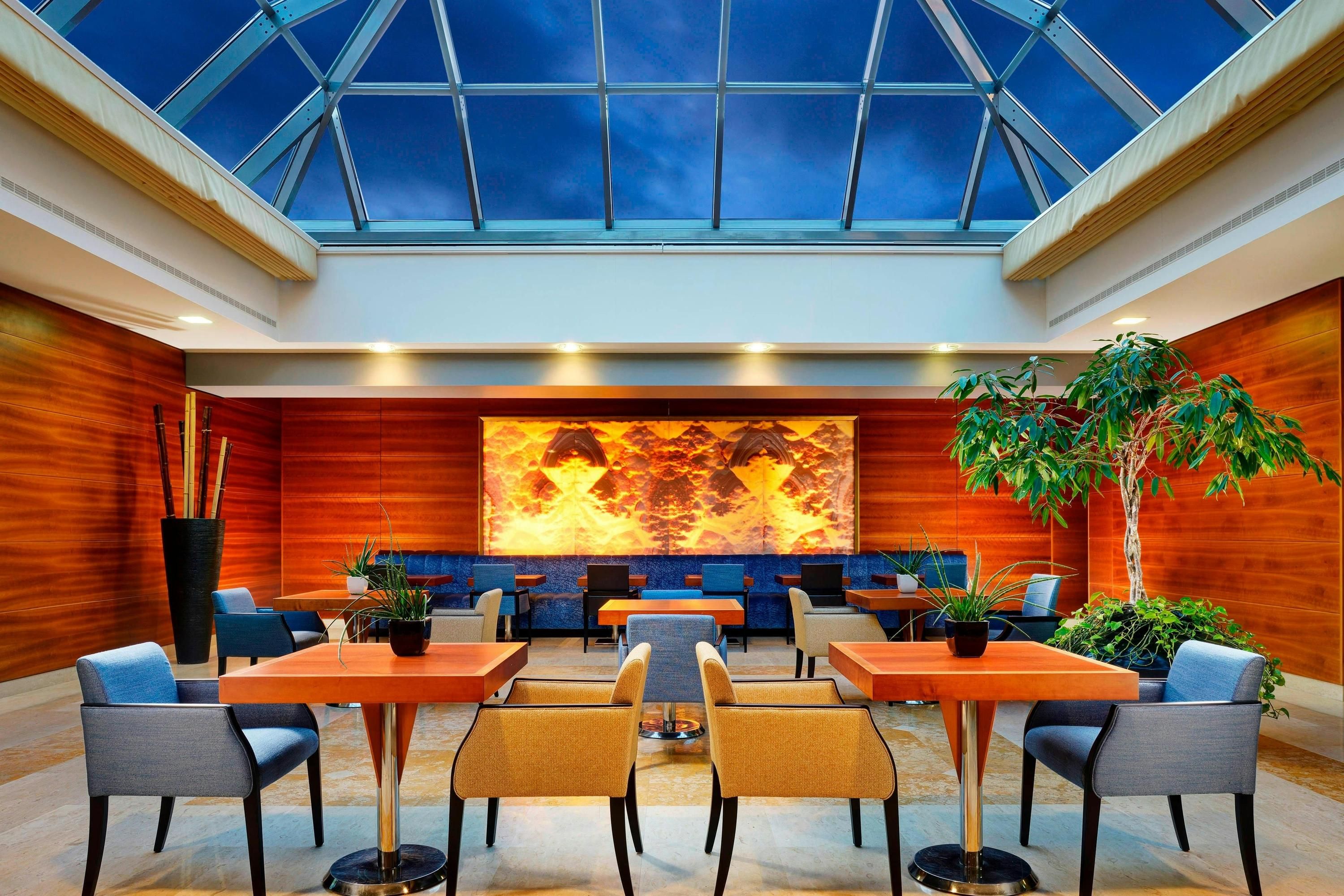 מסעדה תמונה