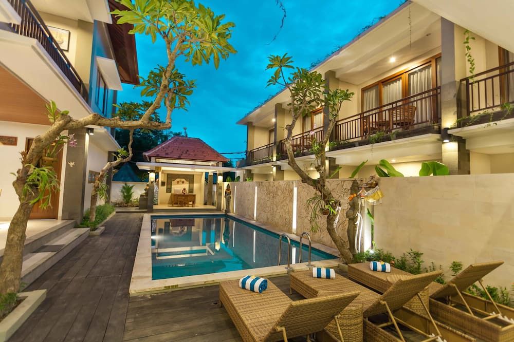 בריכה תמונה