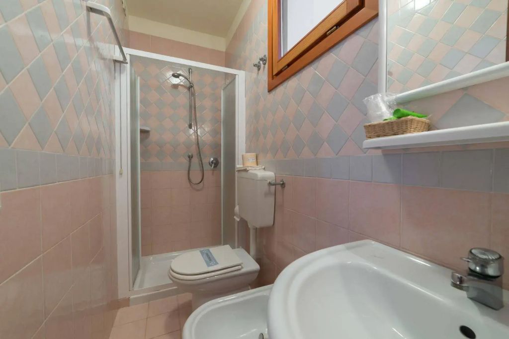 אחר