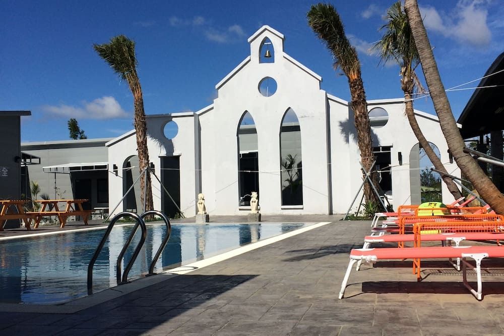 בריכה תמונה