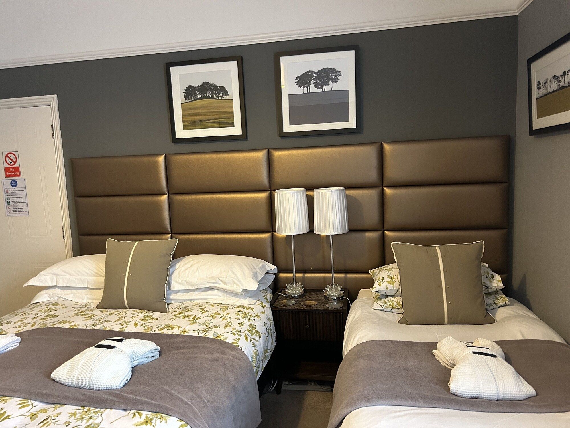 אחר