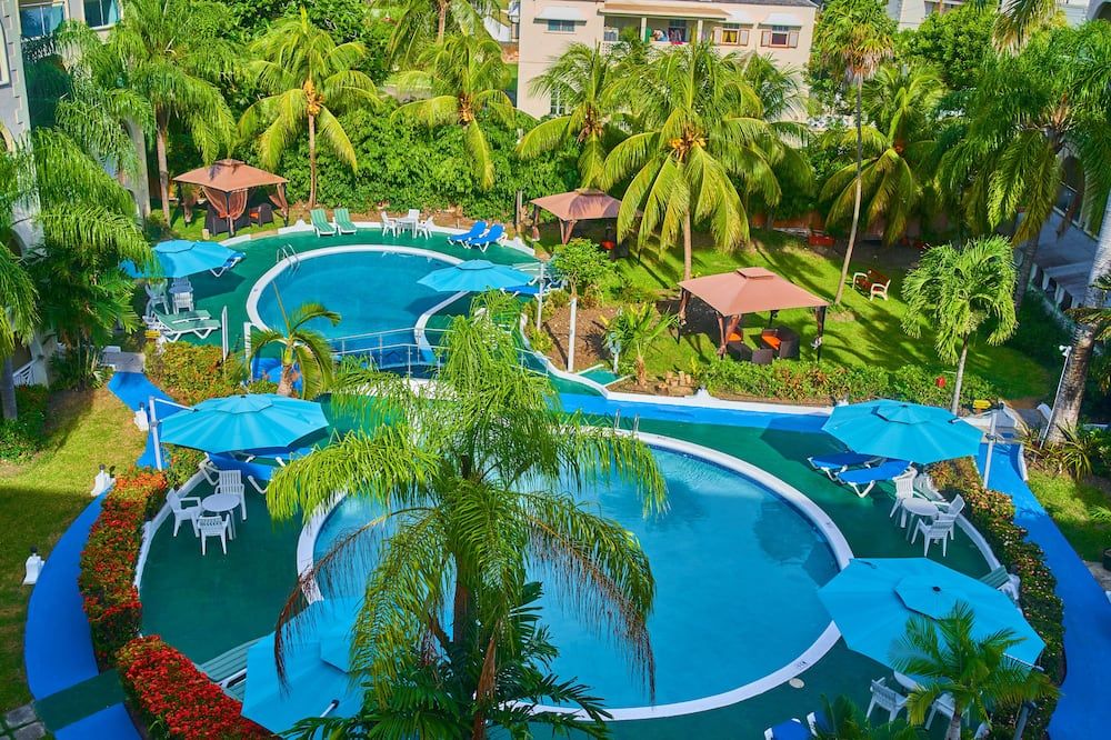 בריכה תמונה