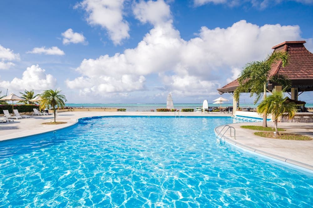 בריכה תמונה