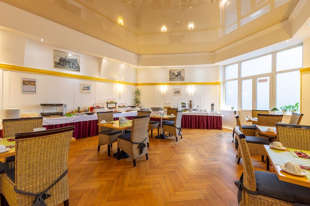 מסעדה תמונה