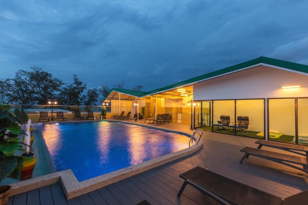 בריכה תמונה